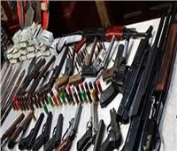 ضبط 55 متهمًا بحوزتهم أسلحة نارية ومخدرات في الجيزة