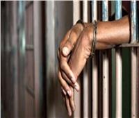 حبس سائق لقيامه بتهريب مواد تموينية بـ«روض الفرج»