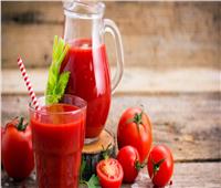 يغذي عضلة القلب..خبيرة تغذية تكشف فوائد عصير الطماطم 