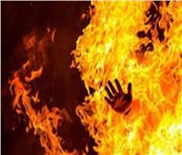 أب يشعل النيران في ابنيه بعد تقييدهما بالسلاسل لسوء سلوكهما