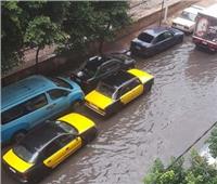 الأمطار تتسبب فى غرق عدة طرق هامة بالاسكندرية 