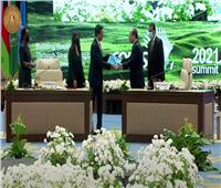 الرئيس السيسي يتسلم رئاسة قمة تجمع «الكوميسا»| صور