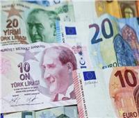 285% تراجع بقيمة الليرة التركية بسبب تدخلات السلطات في السياسة النقدية