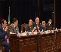 رئيس جامعة القاهرة يشدد على الالتزام بتطبيق قرارات مجلس الوزراء الخاصة بكورونا