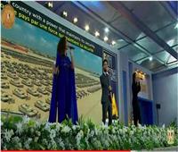 الرئيس السيسي يستمع لأغنية أرض السلام بافتتاح معرض «إيديكس 2021»