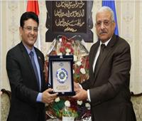 محافظ السويس يستقبل السفير اليمني بالقاهرة