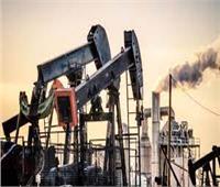 تراجع أسعار النفط العالمية 8% وسط تهديد بتباطؤ النشاط الاقتصادي