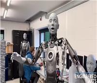 «ثورة الروبوتات قادمة».. آلة بشرية تُصيب العالم بالذهول | فيديو وصور