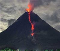 14 قتيلًا في ثوران بركان «سيميرو» الإندونيسي.. والبحث عن مفقودين