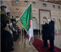 الرئيس الفلسطيني يصل الجزائر في زيارة رسمية