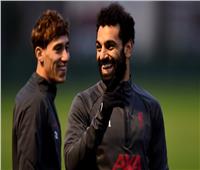 لاعب ليفربول: محمد صلاح يساعدني كثيرا