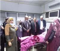نائب رئيس جامعة الأزهر للوجه القبلي يطمئن على حالة طالبة تعرضت لحادث 