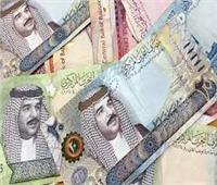 تراجع طفيف لسعر الدينار البحريني في منتصف التعاملات
