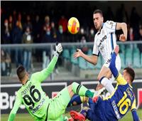 أتلانتا يداوي جراحه الأوروبية بالفوز على فيرونا في الدوري الإيطالي