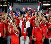 جماهير مصر تشعل الأجواء قبل موقعة تونس في كأس العرب.. فيديو وصور