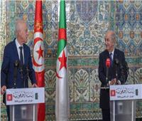 الرئيسان التونسي والجزائري يتفقان على ضرورة تطوير التعاون المشترك