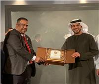 سفارة الإمارات تكرم جمال ياقوت عقب انتهاء عرض «الملهاة الأخيرة»