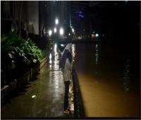 بسبب الفيضانات.. إجلاء 22 ألف شخص في ماليزيا| صور وفيديو 
