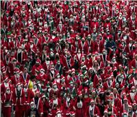 بزي بابا نويل.. الآلاف في سباق خيري بمدريد من أجل ضحايا «لابالما» | صور 
