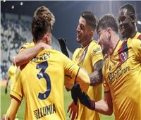 بولونيا يستعيد توازنه بالفوز على ساسولو في الدوري الإيطالي