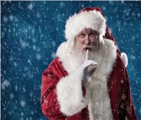 يرتدي بدلة حمراء.. «تعرف اية عن بابا نويل؟»