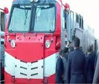 «الرئيس السيسي» لسائق أحد القطارات: «ربنا يوفقكم متشكرين وربنا يبارك فيكم»