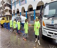 محافظ بورسعيد يشيد بجهود الأجهزة التنفيذية في التعامل مع ٱثار الأمطار