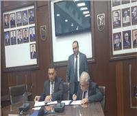 توقيع اتفاق تنفيذي بين «وكالة الفضاء» و«جامعة القاهرة» في «الأقمار الصناعية»