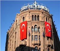 البنك المركزي التركي يرغم التجار لتحويل 25% من عائداتهم لليرة