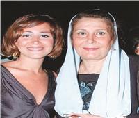 غضب «منة» بسبب مرض والدتها