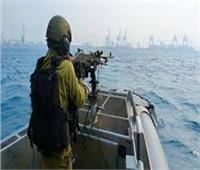 البحرية الإسرائيلية تستهدف مركب صيد قبالة غزة