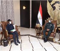 البرهان يتسلم رسالة من رئيس المفوضية الأفريقية حول سبل الخروج من الأزمة في السودان