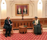 وزير الخارجية يسلّم سلطان عمان رسالة من الرئيس السيسي | صور