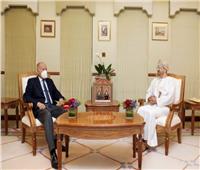 أبوالغيط  يلتقي وزير خارجية سلطنة عمان لبحث تطورات الأوضاع بالمنطقة