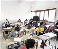 تعليم المنيا : 30589 طالب وطالبة يؤدون امتحانات مادة الإنجليزي دون شكاوي 