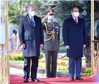 الرئيسان السيسى والجزائرى: الأمن القومي العربي لا يتجزأ ويقتضي التضافر والتضامن العربي لصونه