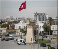  تونس تعلن مد حظر التجول الليلي وتمنع كافة التجمعات لأسبوعين