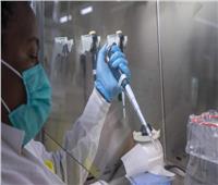 جنوب أفريقيا.. اكتشاف 21 متحورا من فيروس كورونا لدى مصابة بالإيدز 