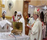 الأنبا عمانوئيل والسفير البابوي بمصر يختتمان الزيارة الرعوية بالإيبارشية