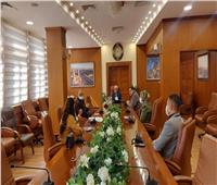 محافظ بورسعيد يناقش إجراءات حوكمة أصول الدولة