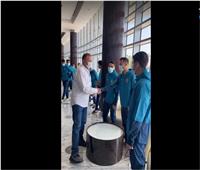 الخطيب يجتمع بلاعبي الأهلي قبل مواجهة مونتيري المكسيكي | فيديو
