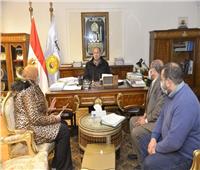محافظ أسيوط يلتقي مدير مكتبة مصر العامة لمتابعة التطوير والتجهيز للافتتاح