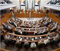 البرلمان الكويتي يوصي بتخفيف قيود كورونا.. والحكومة: سوف نري