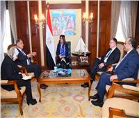 وزيرة الهجرة: «مصر تستطيع» يهدف للتعريف بالجهود المبذولة لتطوير الصناعة 