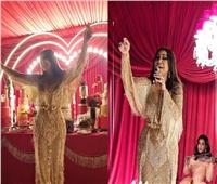 «أحلام الشامسي» تثير غضب الجمهور بسبب رقصها في حفل عيد ميلادها