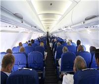 سبب خطير يمنع المسافرين من تغيير مقاعدهم على متن الطائرة