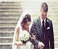 «تاريخ فريد ونادر ..ومميز» .. الأزواج حول العالم خططوا للزفاف في 22-2-2022  