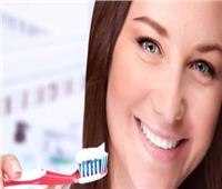 العلاجات المنزلية لتسمم الأسنان بالفلور لاستعادة ابتسامتك الجميلة