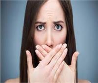 طبيب أسنان ألماني يحذر من رائحة الفم الكريهة: مؤشر لمرض خطير