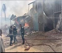 إصابة 6 أشخاص في حريق مخزن أخشاب بالمرج